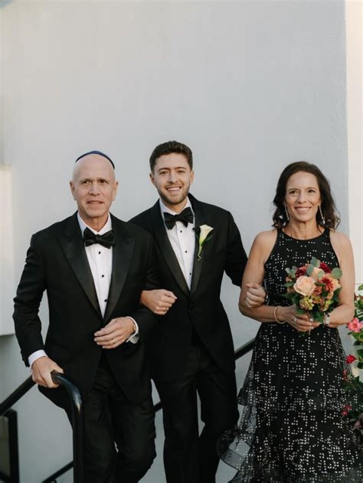 Andrew Pollack Biography, Wiki, Age, Wife, Daughter Shot,Trump, Job and Net Worth