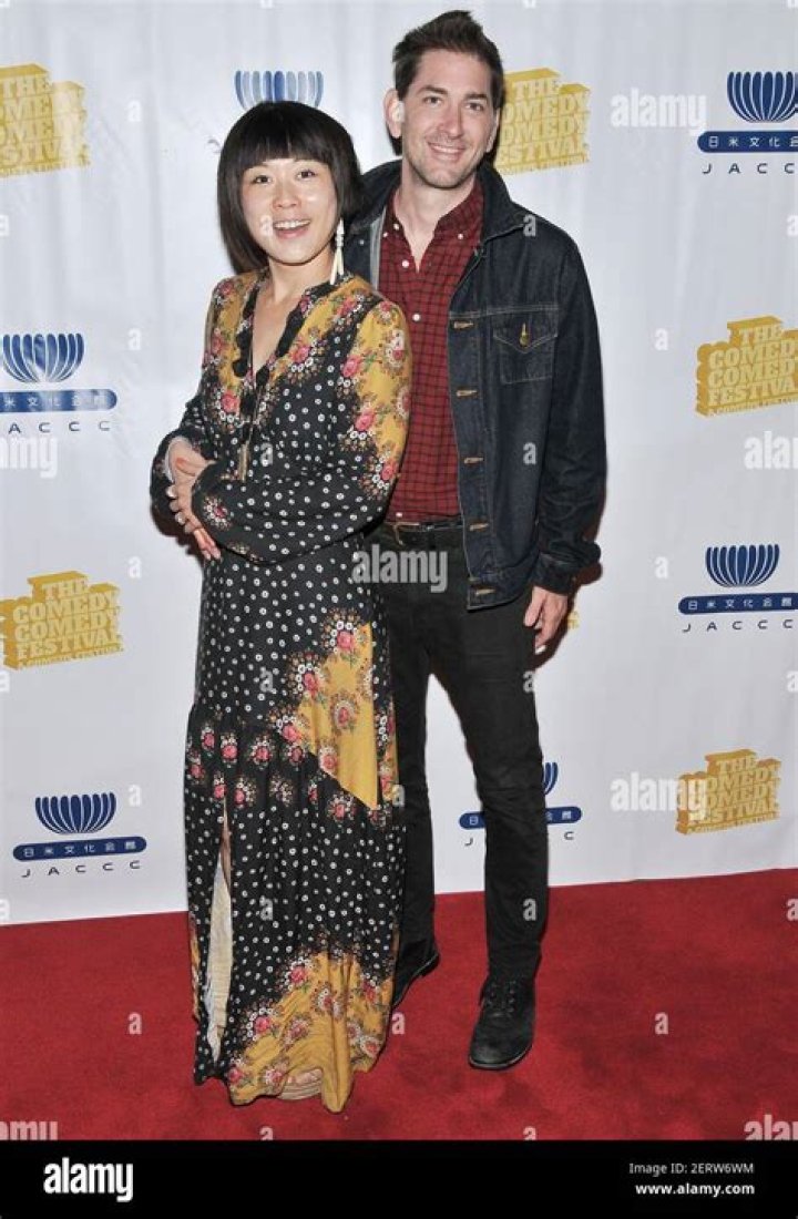 Atsuko Okatsuka Husband Ryan Harper Gray Is A Painter and Her Full Time Hype Man