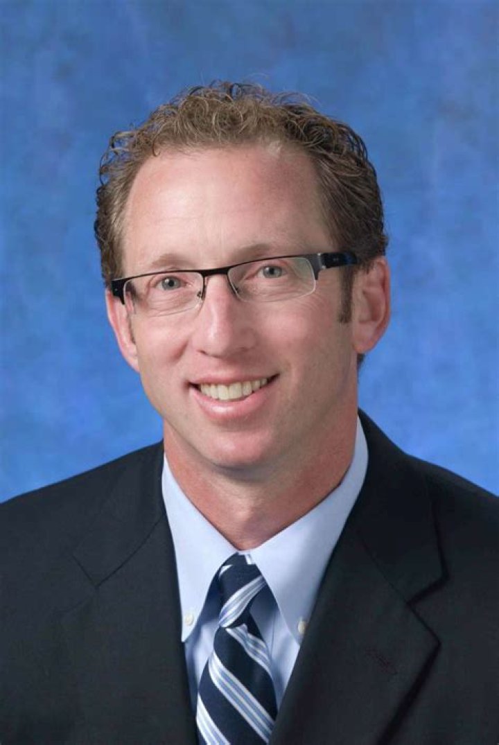 Craig Landau Net Worth, Age, Wiki, Biography, Salary, Earnings, Wife, Family: Purdue Pharma CEO