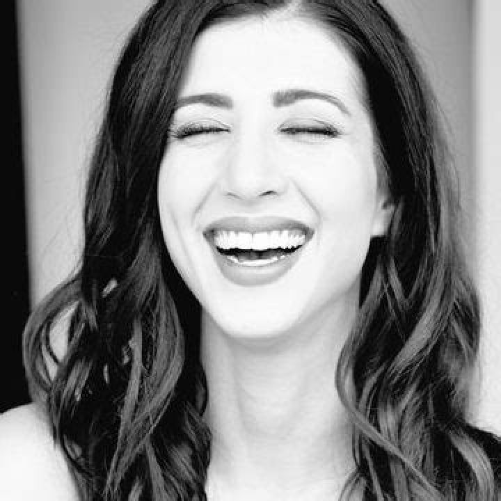 Dana DeLorenzo Net Worth