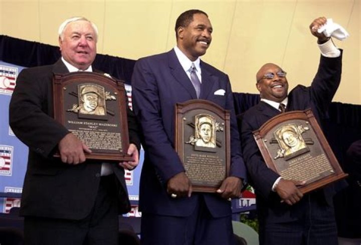 Dave Winfield Net Worth, Income, Salary, Earnings, Biography