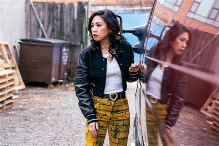 Details About Liza Lapira: Husband, Net Worth, Family, Biography