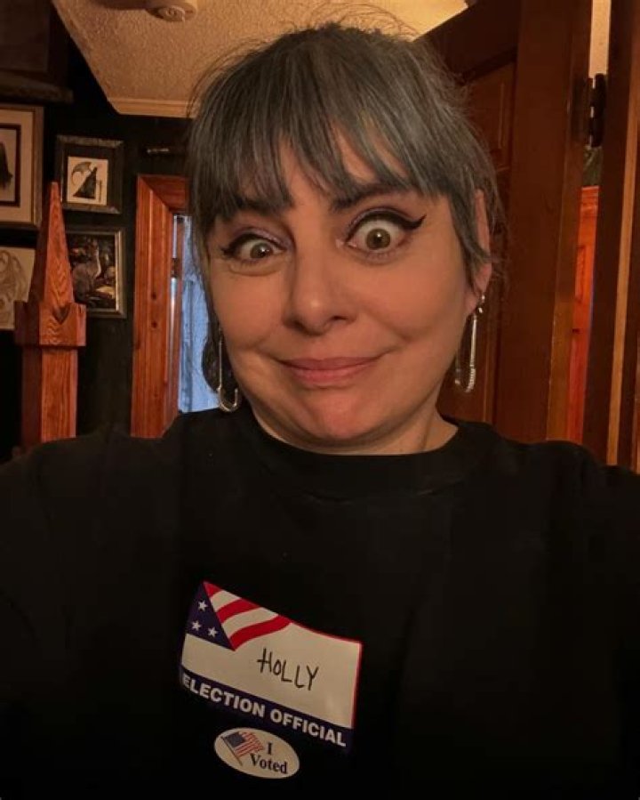 Holly Black Net Worth