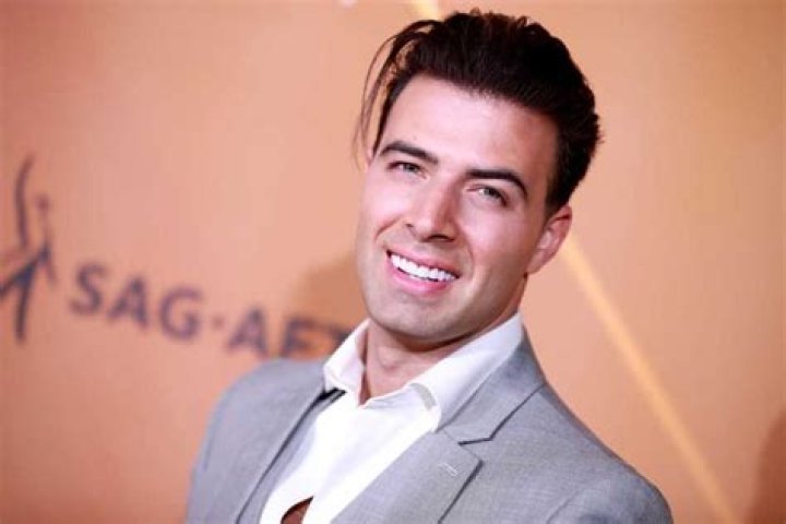 Jencarlos Canela Wife, Net Worth, Children, Wiki, Age, Heigh