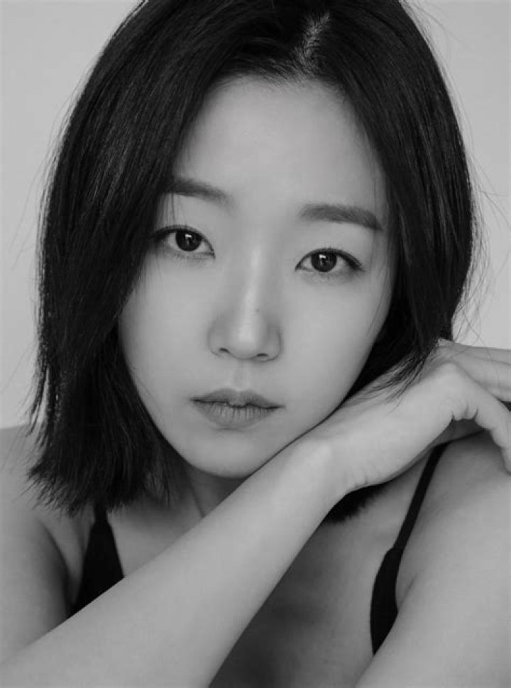 Jo Soo-Hyang Net Worth