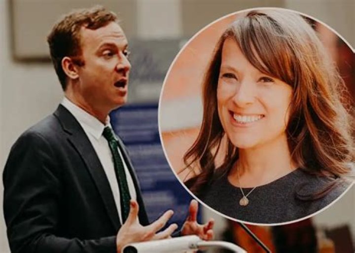 Jonathan Lemire Bio-Wiki, Age, Wife, Family, Height, Salary and Net Worth