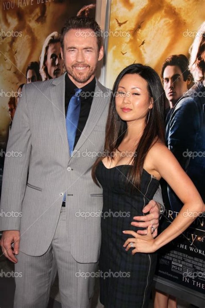Kevin Durand Wife Ethnicity Height Weight Body Net Worth