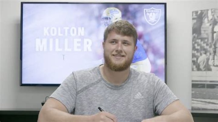 Kolton Miller Contract, Salary, College, Height, Weight, Age, Family, Penalties, PFF, Draft, Madden Rating