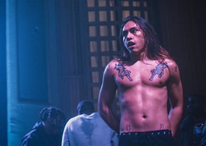 Landon Cube: dating, net worth, tattoos, smoking & body facts