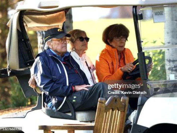 Meredith Lynn Auld: Tom Brokaw Wife Age, Wikipedia And Children