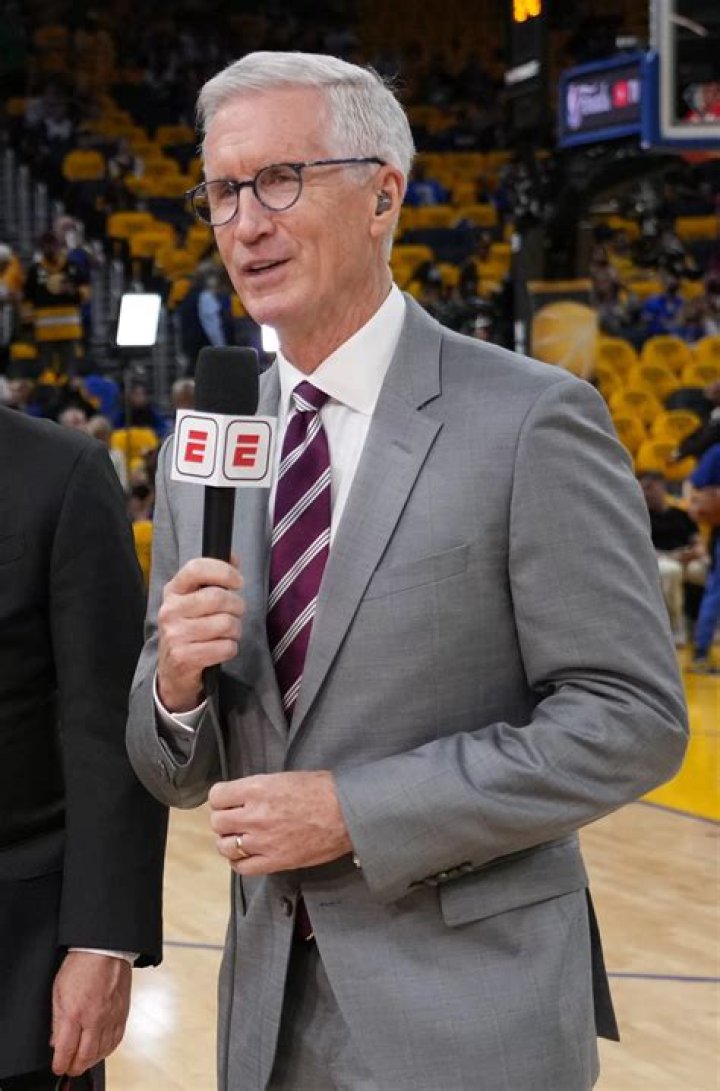 Mike Breen (Sportscaster) Bio-Wiki, Height, Education, Wife, ESPN, NBA, Best Calls, Salary and Net Worth