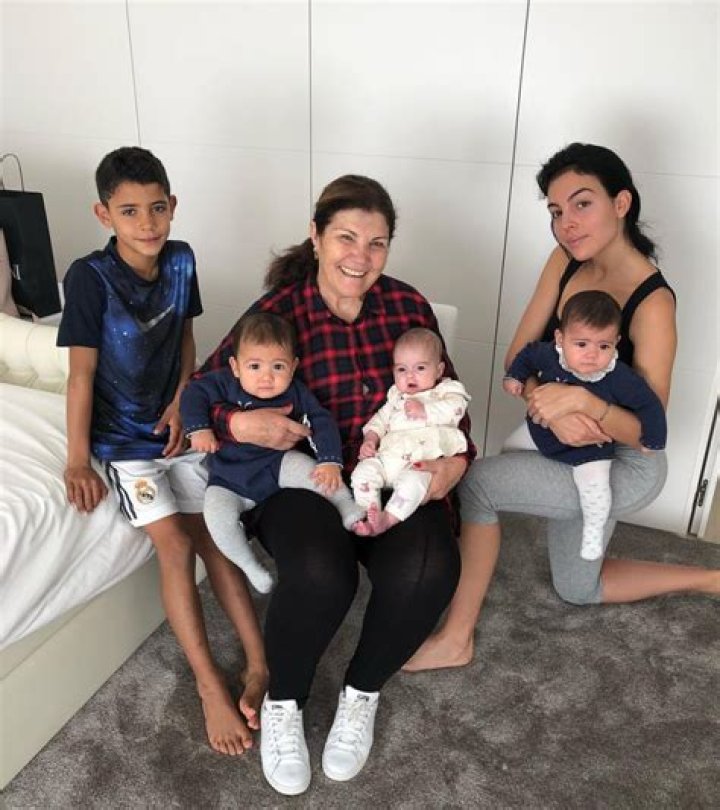 ¿Quién es la madre de Eva y Mateo? ¿Eva y Mateo son mellizos? ¿Cómo consiguió Ronaldo a sus gemelos?