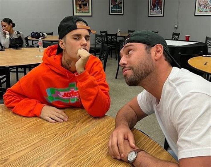 Scooter Braun Age, Height, Record Labels, Education, Family