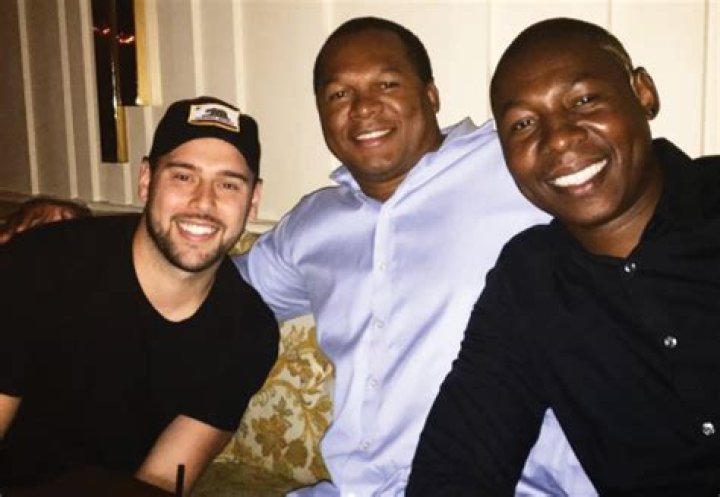 Scooter Braun Siblings: Meet Adam Braun, Cornelio Braun, Liza Braun, and Sam Braun