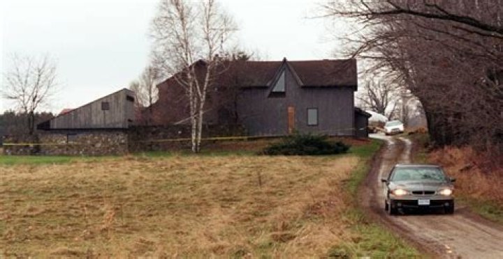 “Someone Knows Something” Canadian Cold Case Details: Who is Wayne Greavette? Wikipedia Story