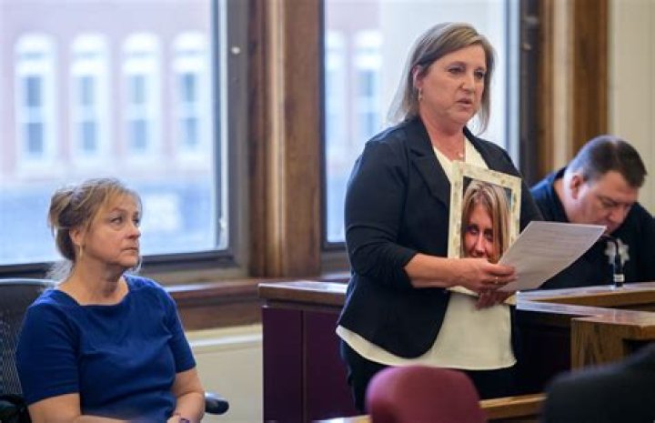 Stephanie Melgoza Parents Brother Sister And Family Ethnicity