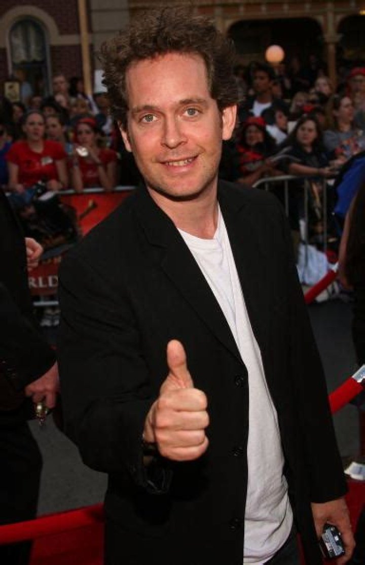 Tom Hollander Net Worth