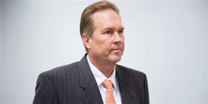 Vern Buchanan Net Worth