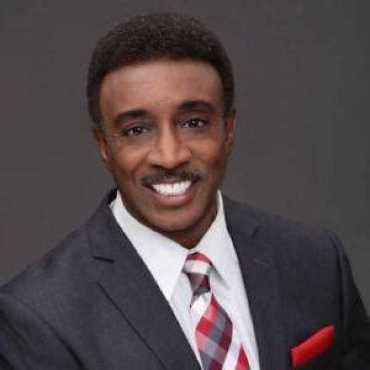 Wayne Dawson Bio, Wiki, Age, Height, Wife, Family, WJW-TV, Pastor, Salary, and Net Worth.