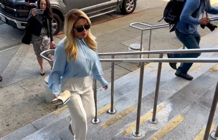 What Is Khazar Momeni Ethnicity? Nationality And Origin