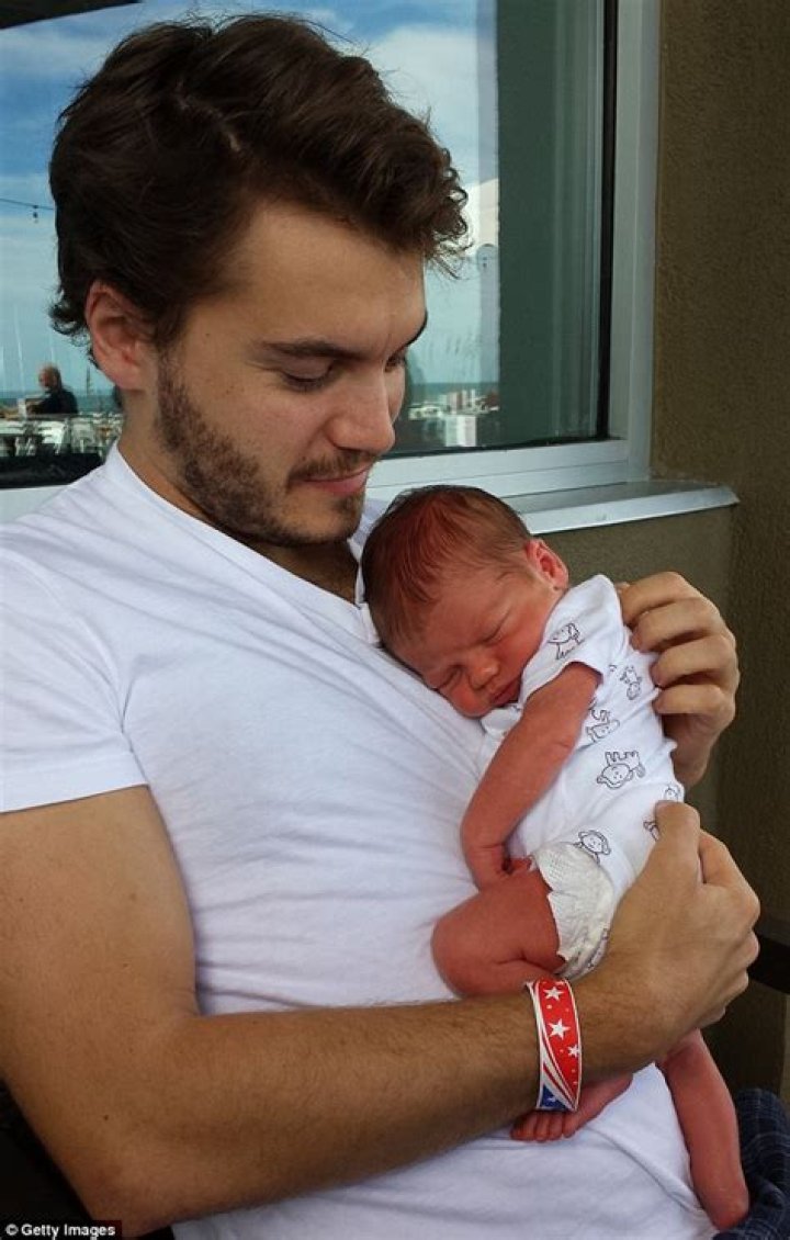 Who is emile hirsch father