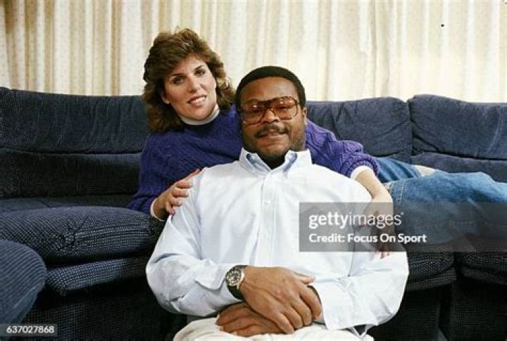 Who Is Mike Singletary’s Wife Kim Singletary?