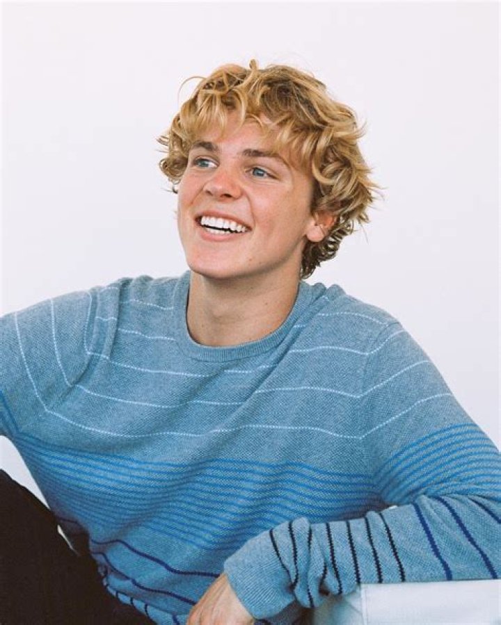 Who is TikTok star Jack Wright? Age, Girlfriend, Net Worth, Bio